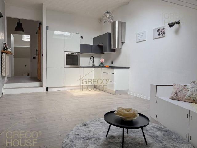 Appartamento in vendita a Valle Olona, Varese