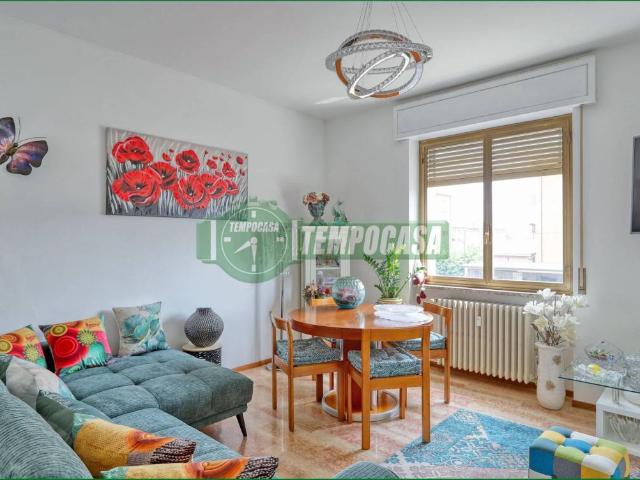 Appartamento in vendita a Biumo Superiore, Varese