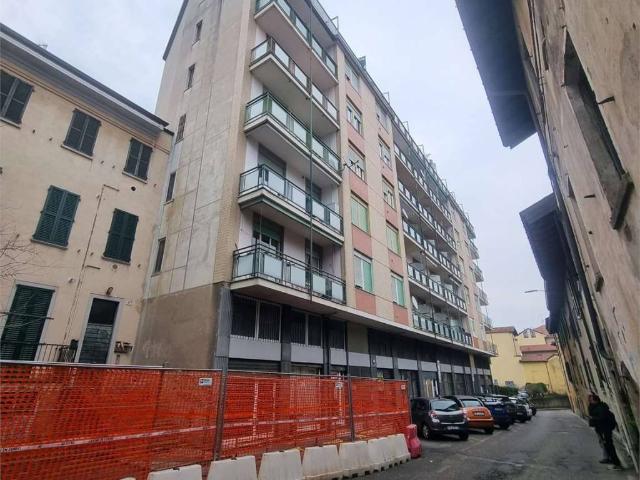 Appartamento in vendita a Biumo Superiore, Varese