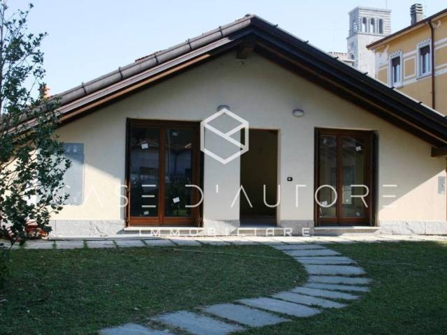 Appartamento in vendita a Biumo Superiore, Varese
