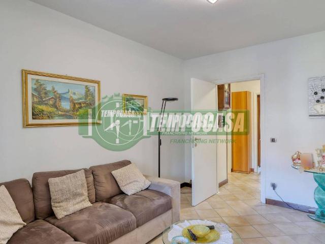Appartamento in vendita a Ronchi di San Fermo, Varese