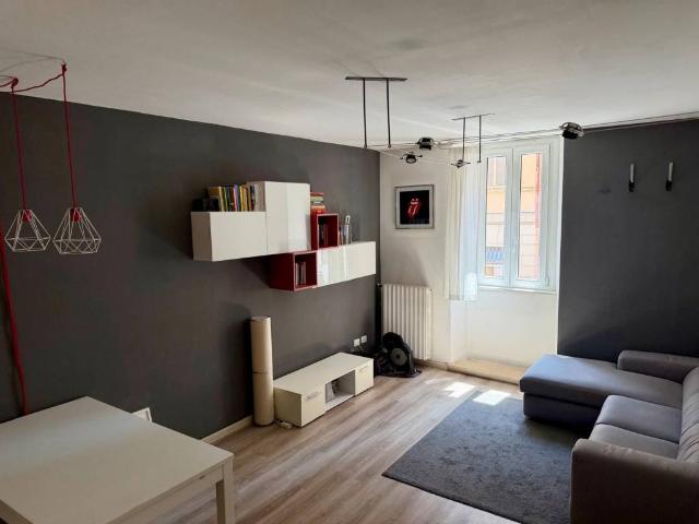 Appartamento in vendita a Biumo Superiore, Varese