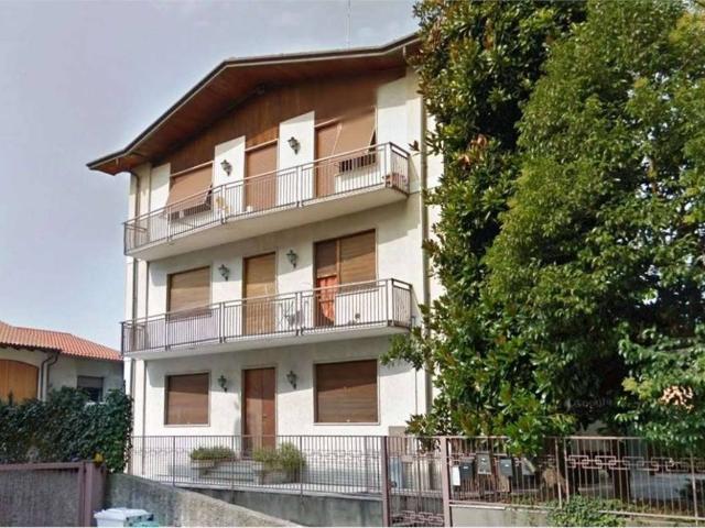 Appartamento in vendita a Velate, Varese
