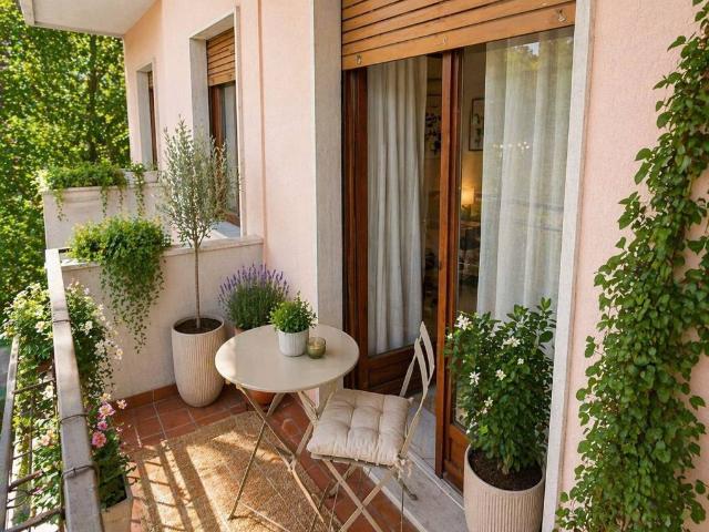 Appartamento in vendita a Velate, Varese