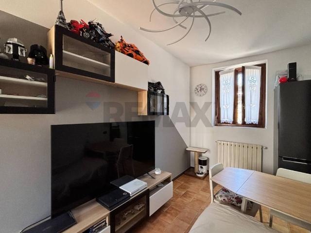 Appartamento in vendita a Valle Olona, Varese