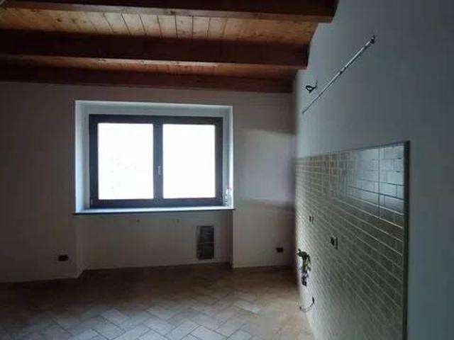 Appartamento in vendita a Varzi, Lombardia
