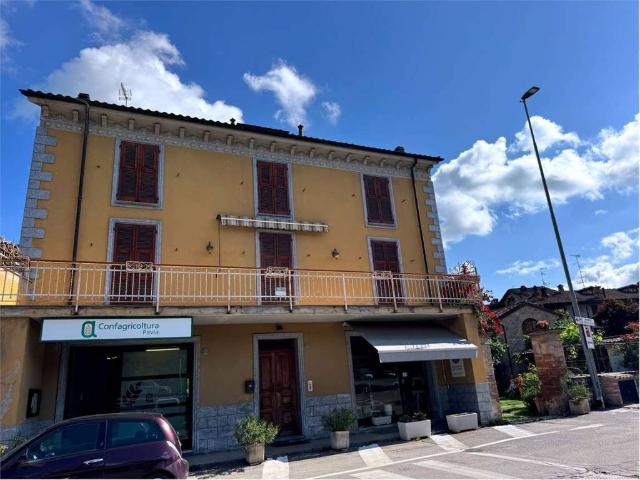 Appartamento in vendita a Varzi, Lombardia