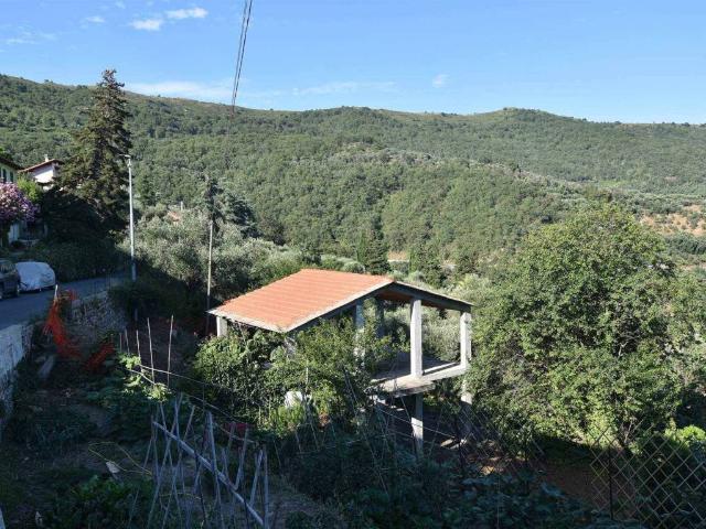 Appartamento in vendita a Vasia, Liguria