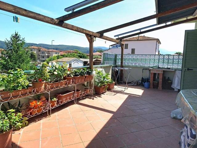 Appartamento in vendita a Vecchiano, Toscana