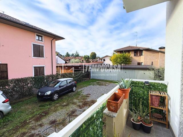 Appartamento in vendita a Vedano Al Lambro, Lombardia