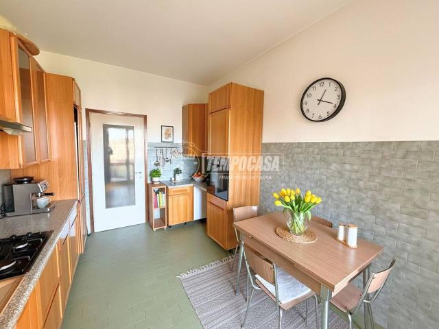 Appartamento in vendita a Vedano Al Lambro, Lombardia