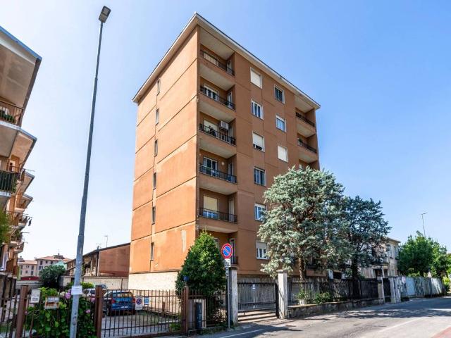Appartamento in vendita a Vedano Al Lambro