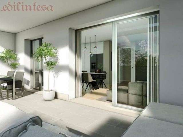 Appartamento in vendita a Biassono, Lombardia