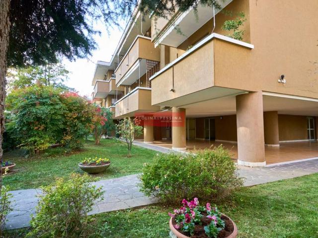 Appartamento in vendita a Vedano Al Lambro