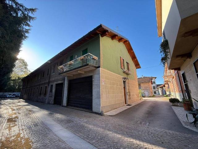Appartamento in vendita a Vedano Al Lambro, Lombardia