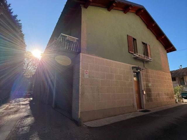 Appartamento in vendita a Vedano Al Lambro, Lombardia