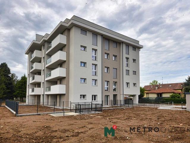 Appartamento in vendita a Vedano Al Lambro, Lombardia