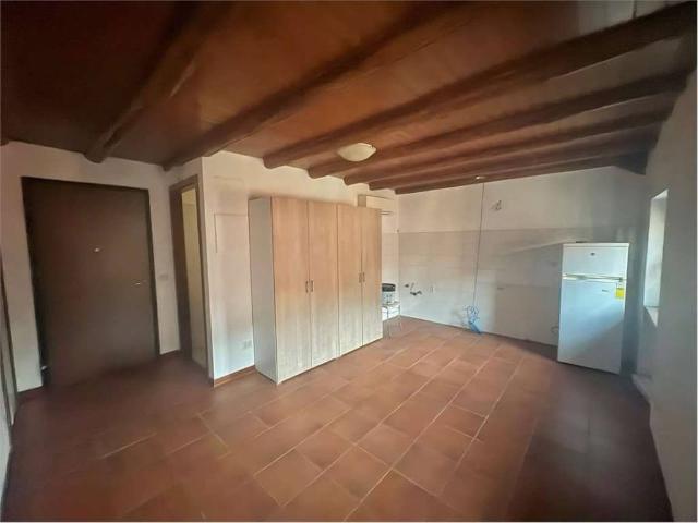 Appartamento in vendita a Cascina Ronco, Vedano Olona