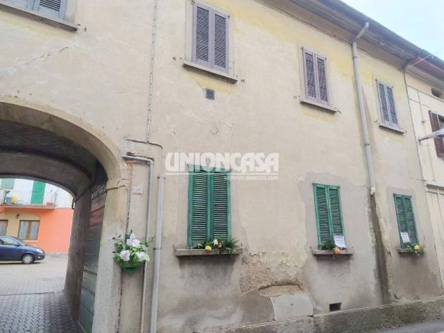 Appartamento in vendita a Perseghét, Vedano Olona