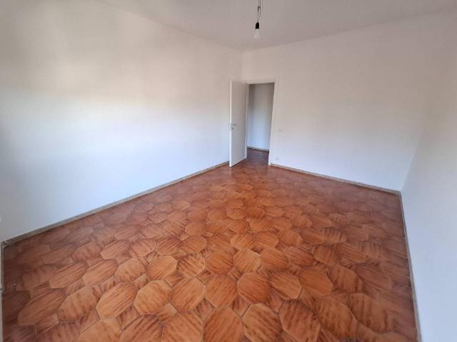 Appartamento in vendita a Baraggia, Vedano Olona
