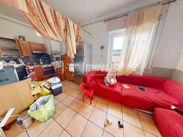 Appartamento in vendita a Perseghét, Vedano Olona