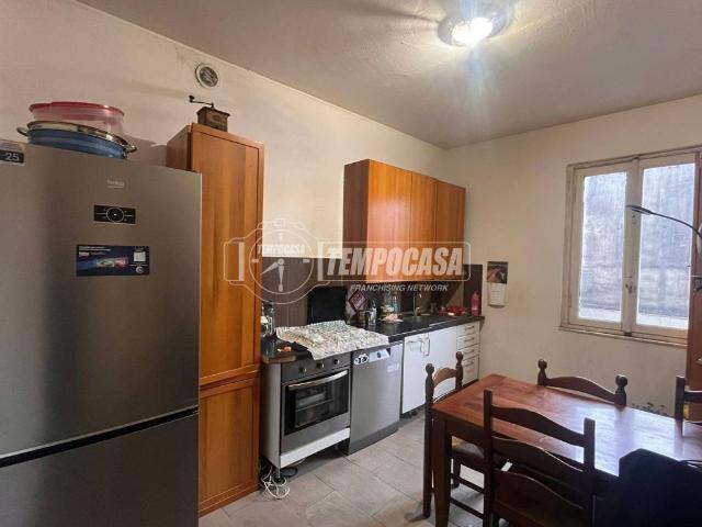 Appartamento in vendita a Véla, Vedano Olona