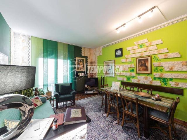 Appartamento in vendita a Veduggio Con Colzano, Lombardia
