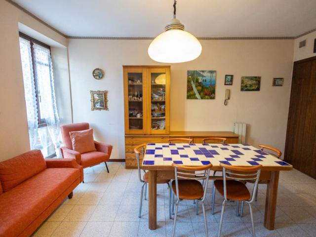 Appartamento in vendita a Veduggio Con Colzano, Lombardia