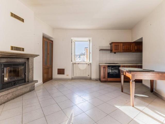 Appartamento in vendita a Vejano, Lazio