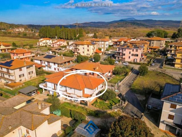 Appartamento in vendita a Vejano, Lazio