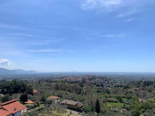 Appartamento in vendita a Acqua del Peschio, Roma Capitale
