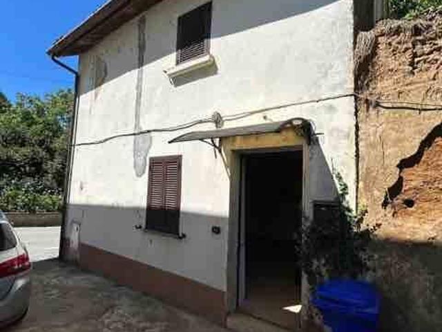 Appartamento in vendita a Vellezzo Bellini, Lombardia