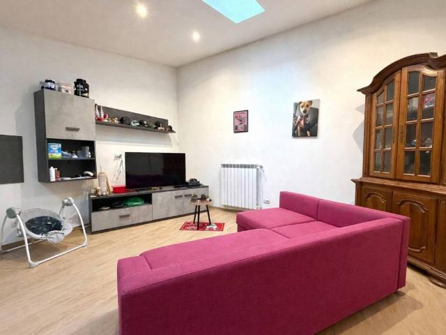 Appartamento in vendita a Vellezzo Bellini, Lombardia