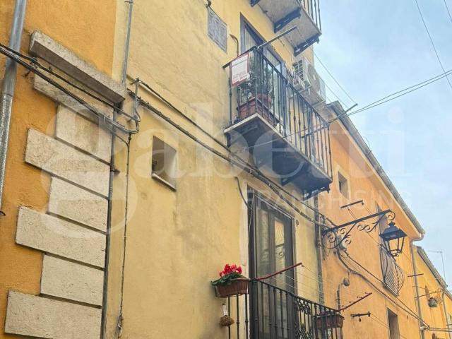 Appartamento in vendita a Venafro, Molise