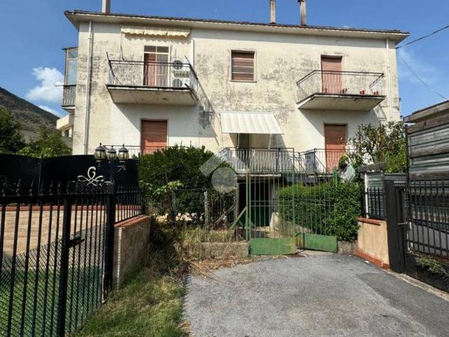 Appartamento in vendita a Venafro, Molise