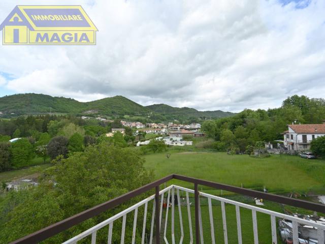 Appartamento in vendita a Castello, Marche