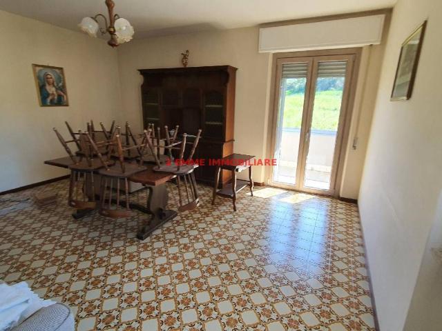 Appartamento in vendita a Castello, Marche
