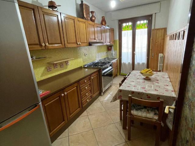 Appartamento in vendita a Castello, Marche