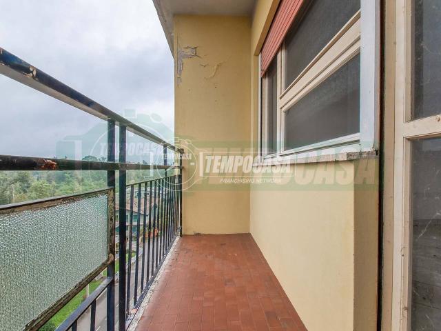 Appartamento in vendita a Venegono Inferiore, Lombardia