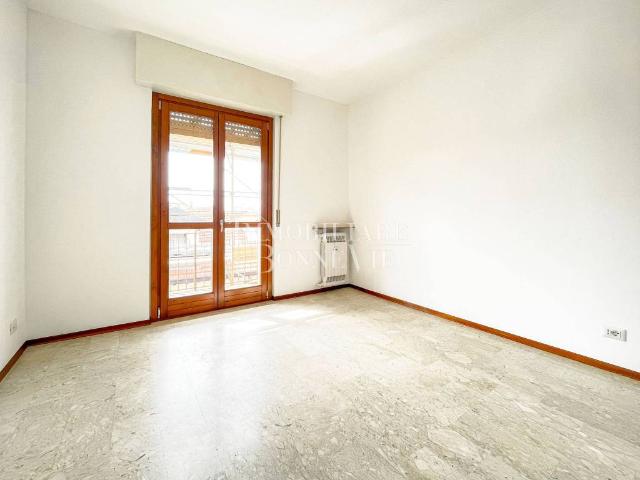 Appartamento in vendita a Venegono Inferiore, Lombardia