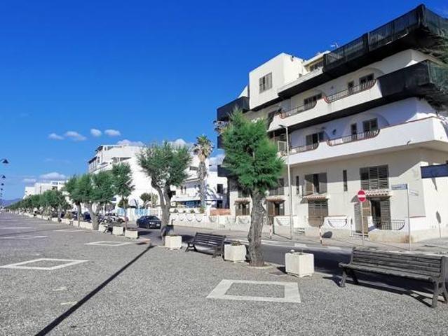 Appartamento in vendita a Venetico, Sicilia