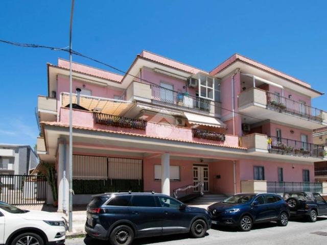 Appartamento in vendita a Venetico, Sicilia
