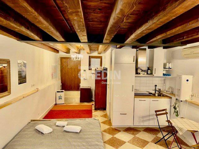 Appartamento in vendita a Venezia-Murano-Burano, Venezia