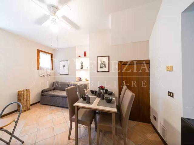 Appartamento in vendita a Venezia-Murano-Burano, Venezia