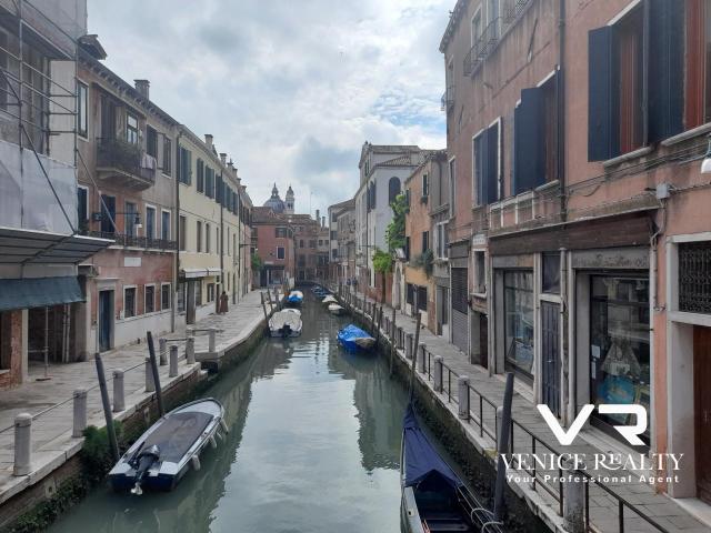 Appartamento in vendita a Venezia-Murano-Burano, Venezia