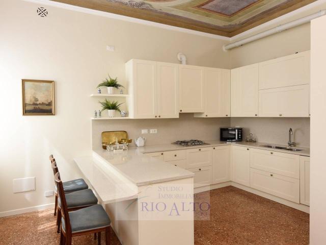 Appartamento in vendita a Venezia-Murano-Burano, Venezia