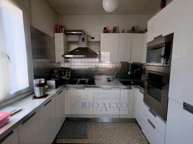 Appartamento in vendita a Venezia-Murano-Burano, Venezia
