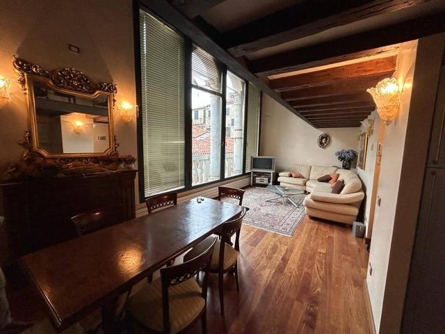 Appartamento in vendita a Venezia-Murano-Burano, Venezia