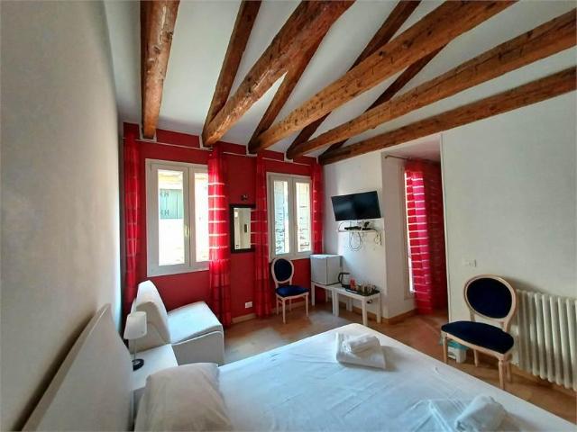 Appartamento in vendita a Venezia