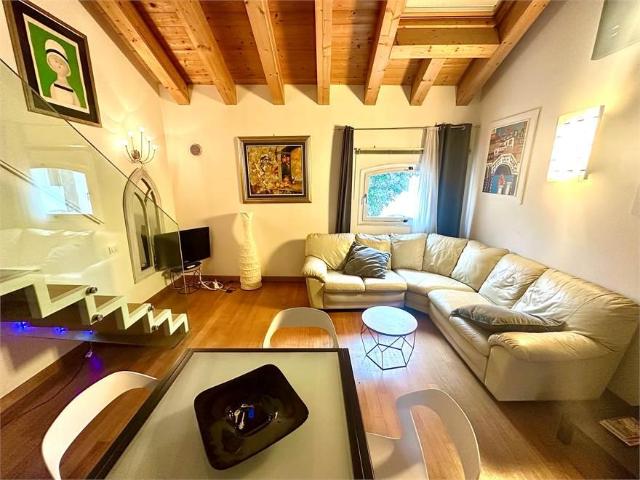 Appartamento in vendita a Venezia-Murano-Burano, Venezia